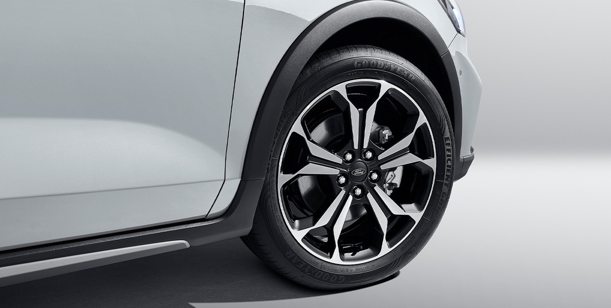 全新?？怂笰CTIVE - 城市新銳SUV 銳意登場