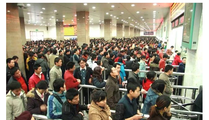 春運開車回家。這幾點必不可少