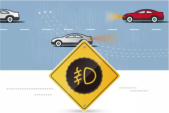老司機(jī) | 你了解雨天時(shí)車燈的使用方法嗎？