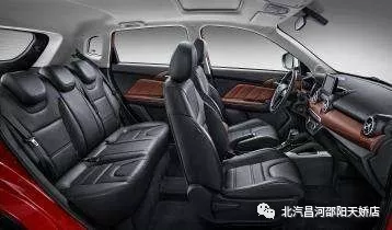 易燃易爆炸！夏天在車里放這些東西絕對是奪命炸彈！