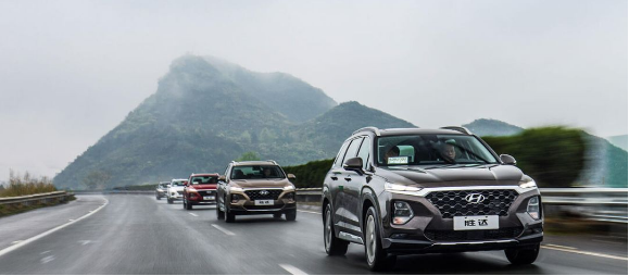 70%的車主不知道怎樣正確給汽車水箱加水，快看是不是你！