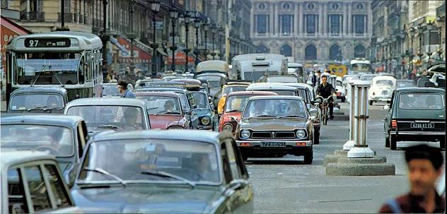 媒體說思域丨越較勁，越成功，CIVIC詮釋何為技術(shù)狂人本色