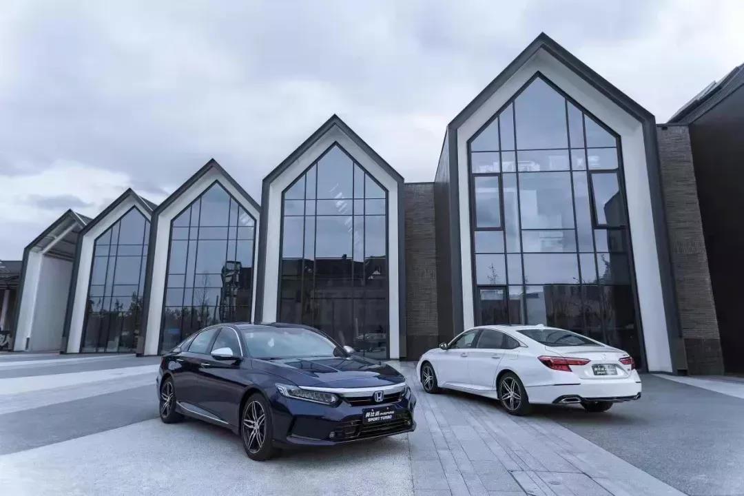 媒體視角 | 如果說“內(nèi)涵，永不過時”，英仕派當(dāng)是最佳之選